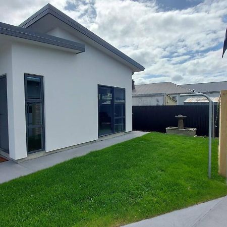 Sleek Suite By The Sand 1-Bedroom Dunedin Exteriér fotografie