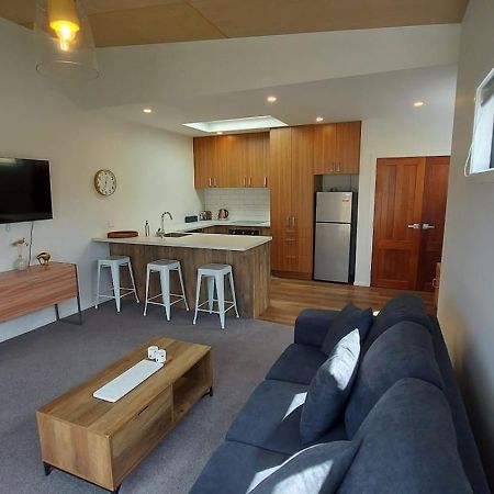 Sleek Suite By The Sand 1-Bedroom Dunedin Exteriér fotografie